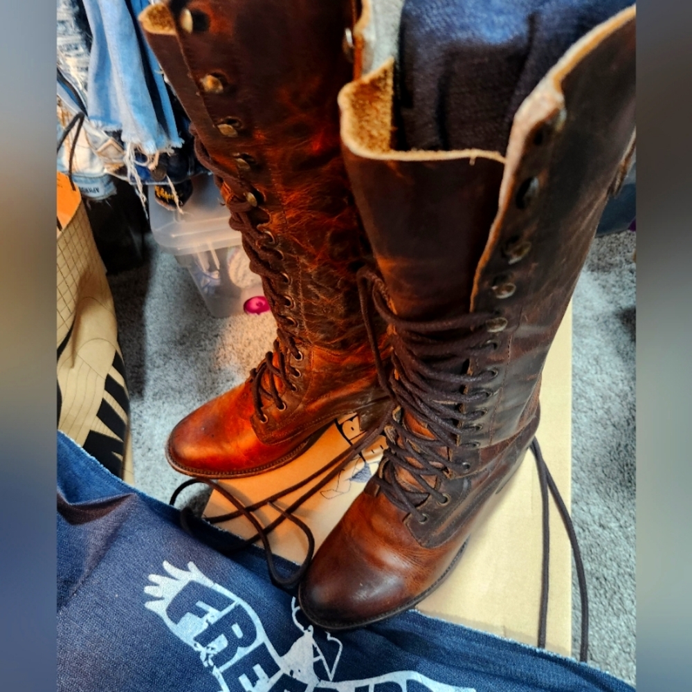 Womens leather lace boots